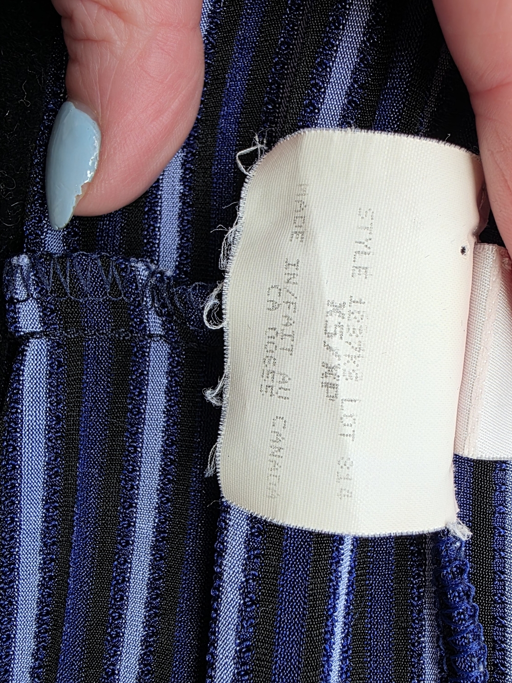 Smart Set Y2K Blue Striped Maxi Dress XS Stretch V-Neck Made in Canada Going Out - Picture 10 of 14